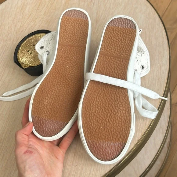 Ralph Lauren| Sneakers - Picture 11 of 14